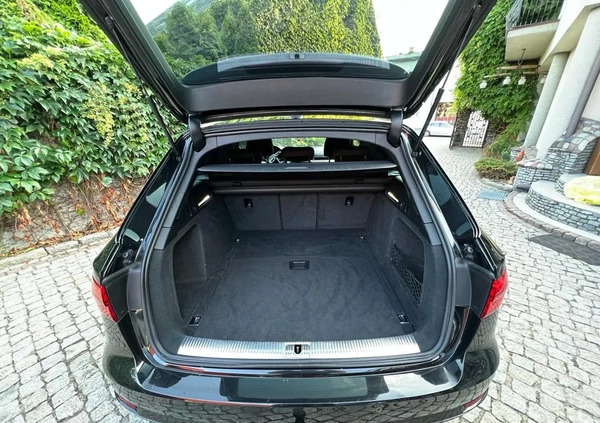 Audi A4 cena 59900 przebieg: 201000, rok produkcji 2016 z Łobez małe 352